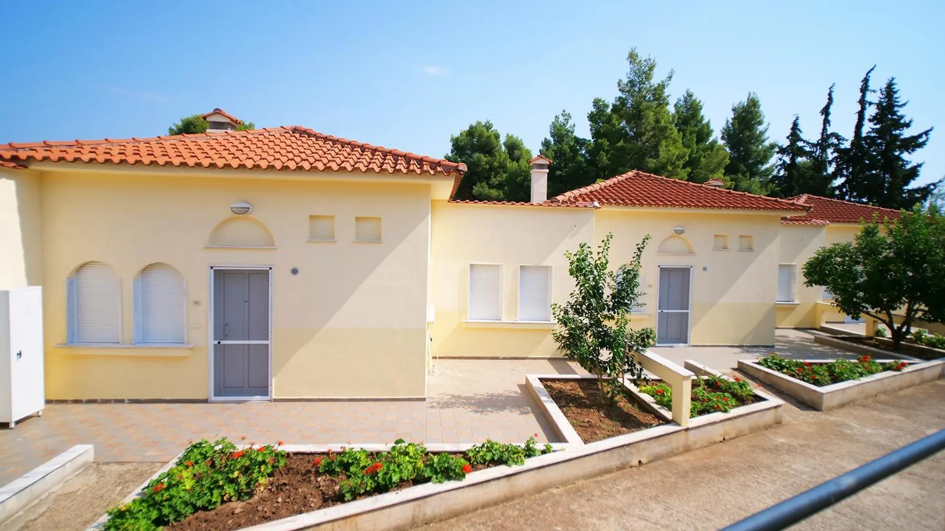 Sithonia Lodge 메타모르포시