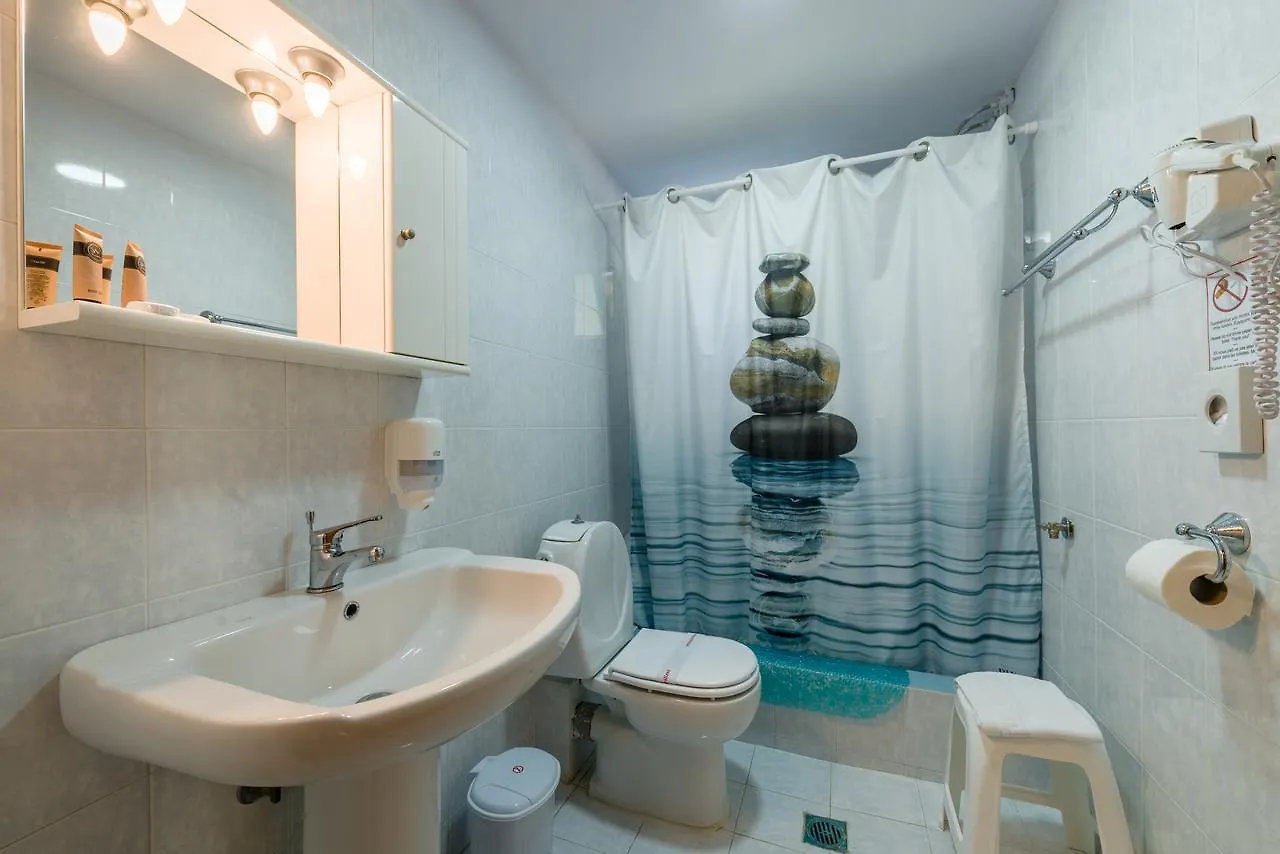 Sithonia Lodge 메타모르포시